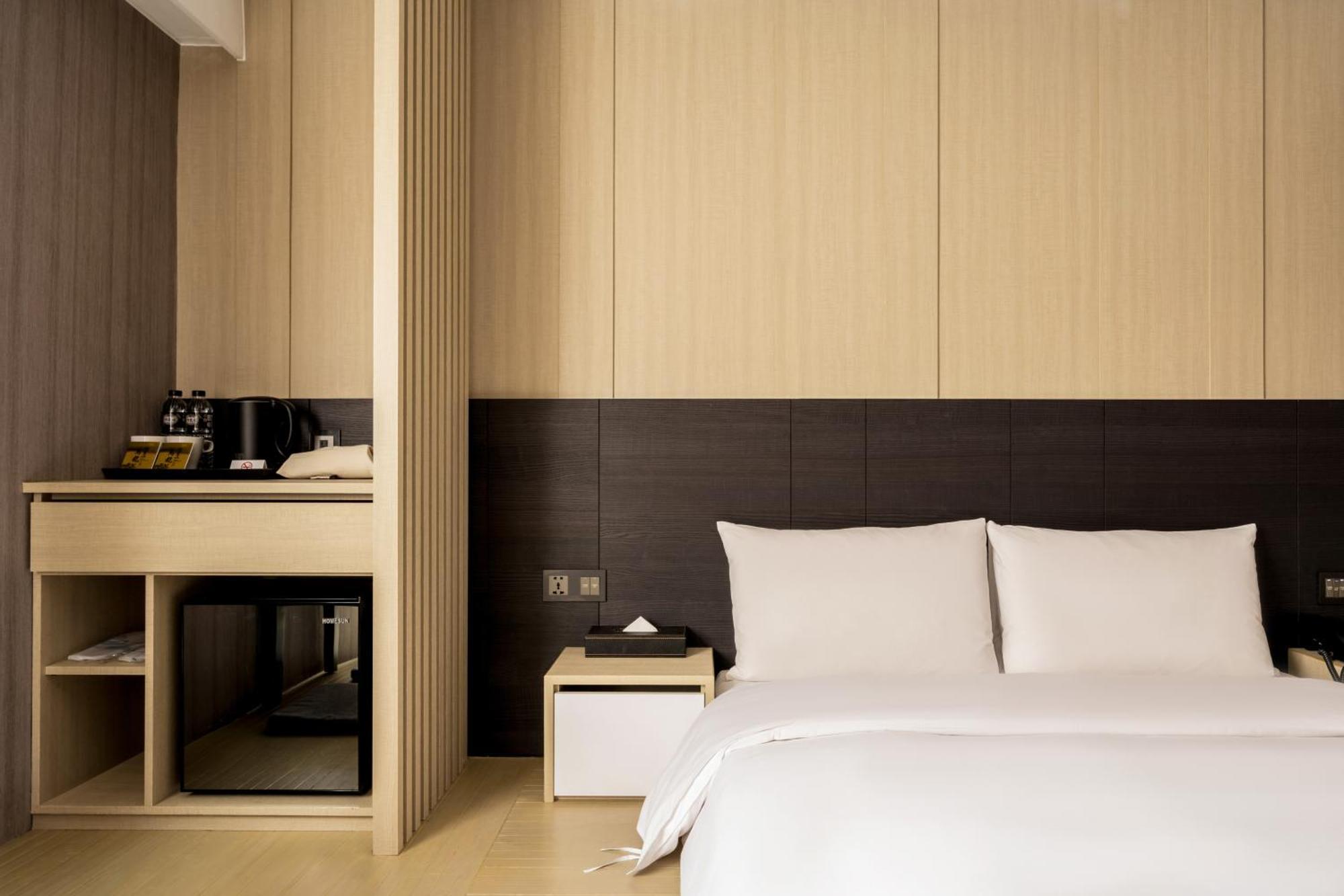 Suye Hotel Taichung Exterior photo