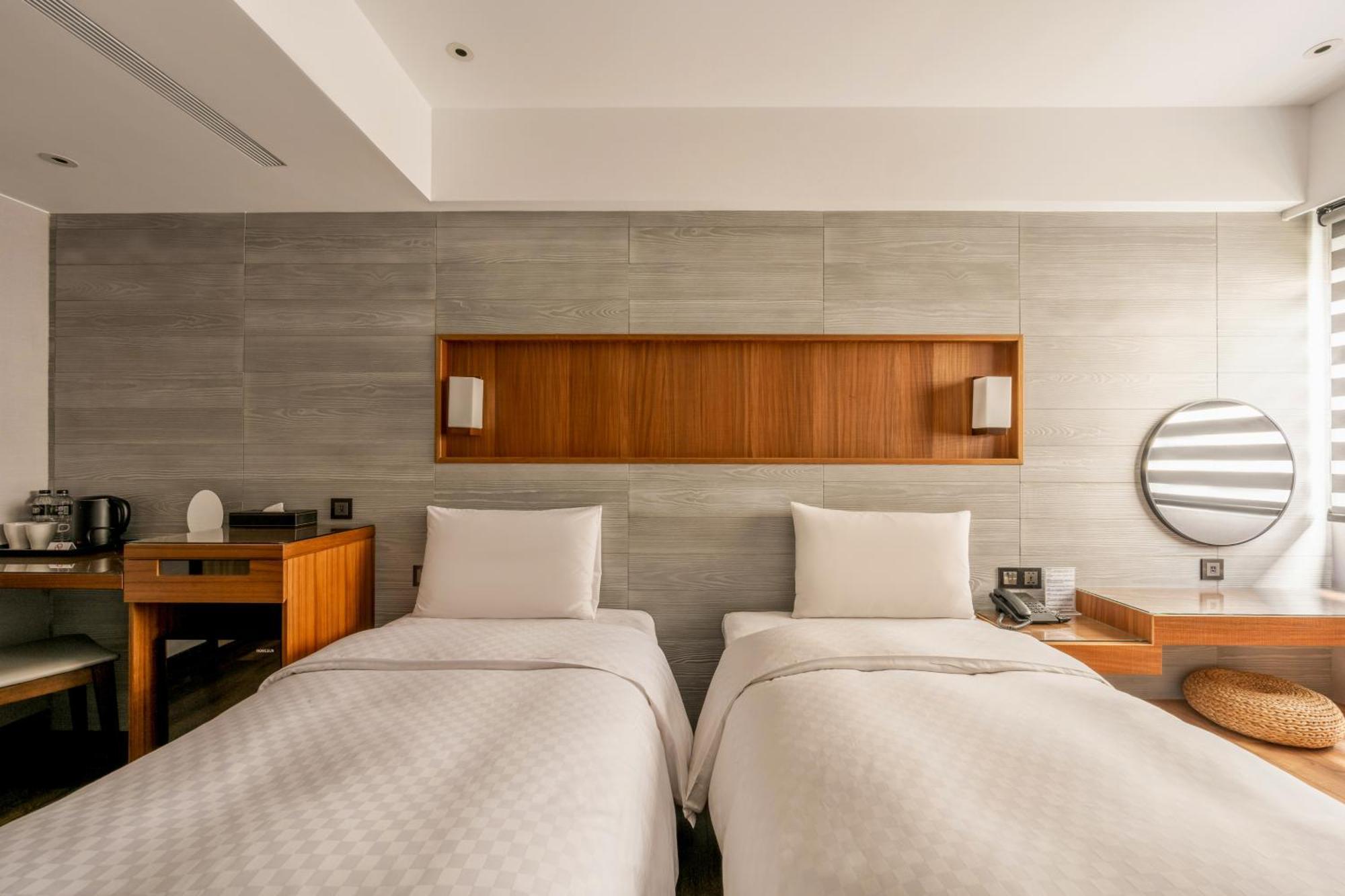 Suye Hotel Taichung Exterior photo
